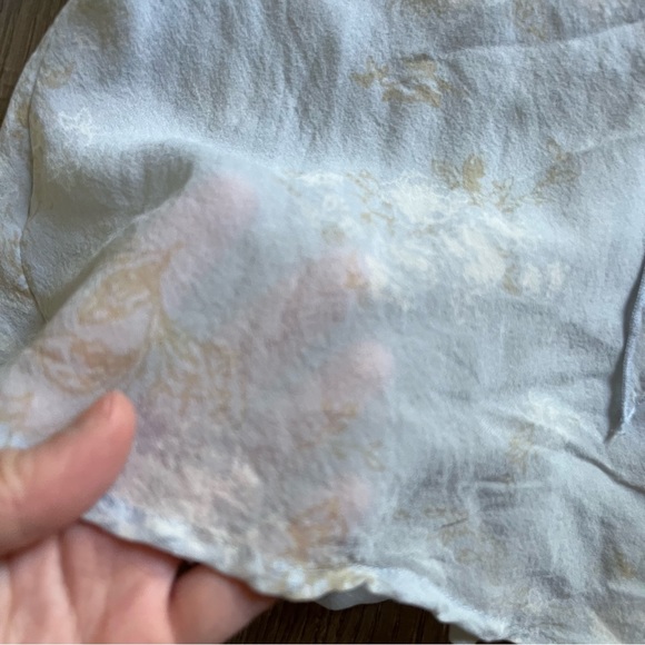 The Limited Y2k 2000s Angelic Silk Blouse - Picture 4 of 6